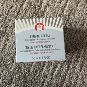First Aid Beauty Firming Cream - White and Red